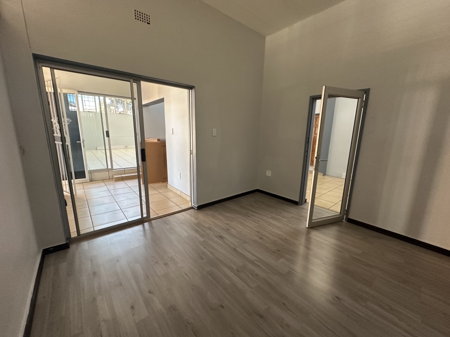Commercial Property for Sale in Parkhill Gardens Gauteng
