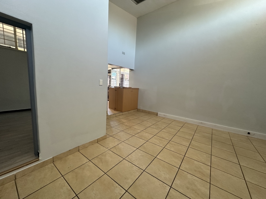 Commercial Property for Sale in Parkhill Gardens Gauteng