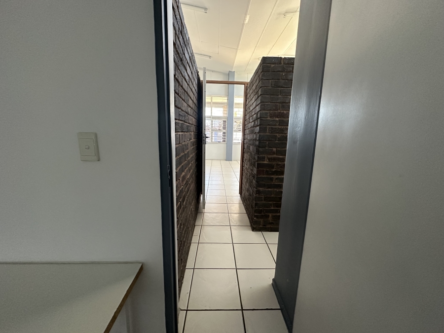 Commercial Property for Sale in Parkhill Gardens Gauteng