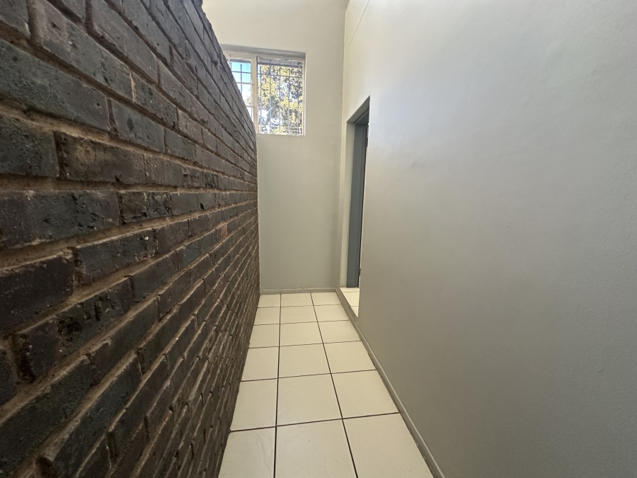 Commercial Property for Sale in Parkhill Gardens Gauteng