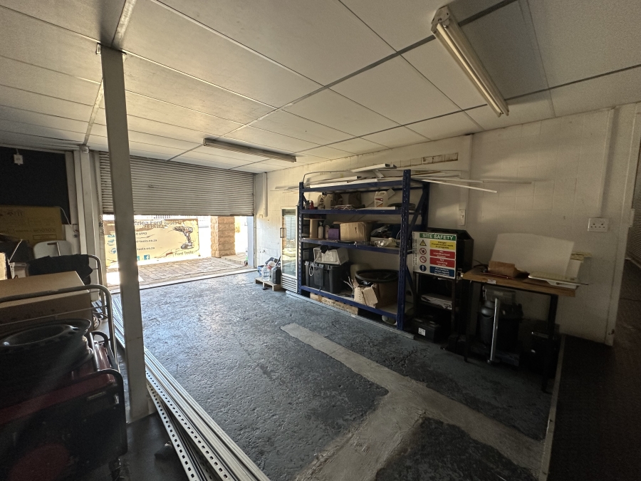 Commercial Property for Sale in Parkhill Gardens Gauteng