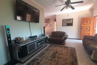 3 Bedroom Property for Sale in Rhodesfield Gauteng