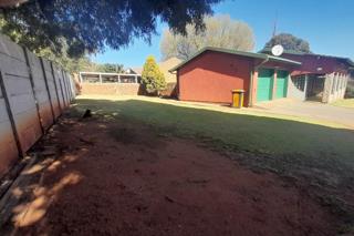 3 Bedroom Property for Sale in Rhodesfield Gauteng