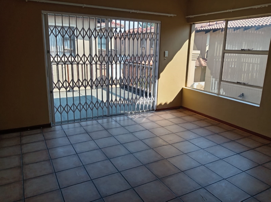 3 Bedroom Property for Sale in Three Rivers Gauteng