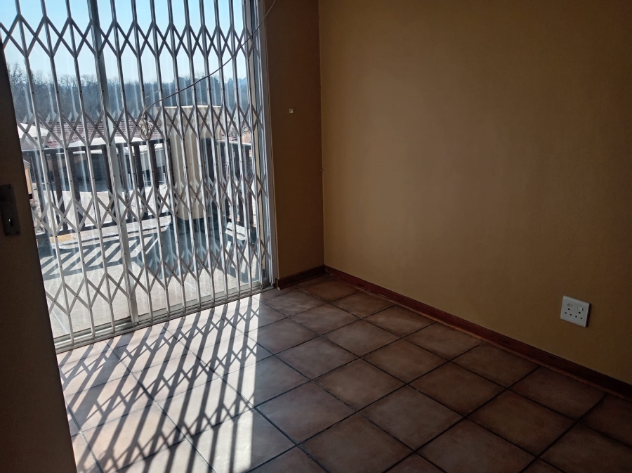 3 Bedroom Property for Sale in Three Rivers Gauteng