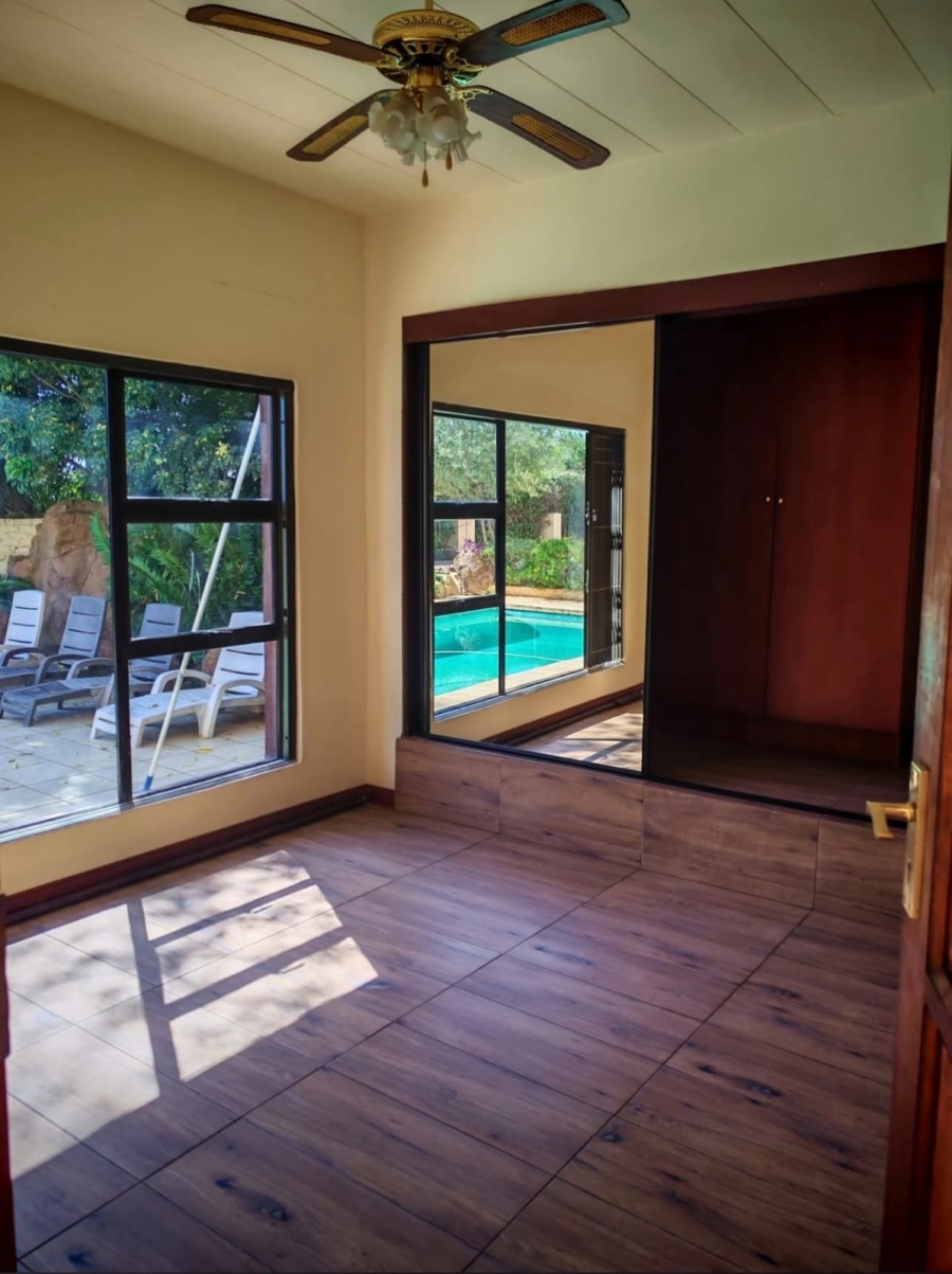 To Let 2 Bedroom Property for Rent in Groenkloof Gauteng