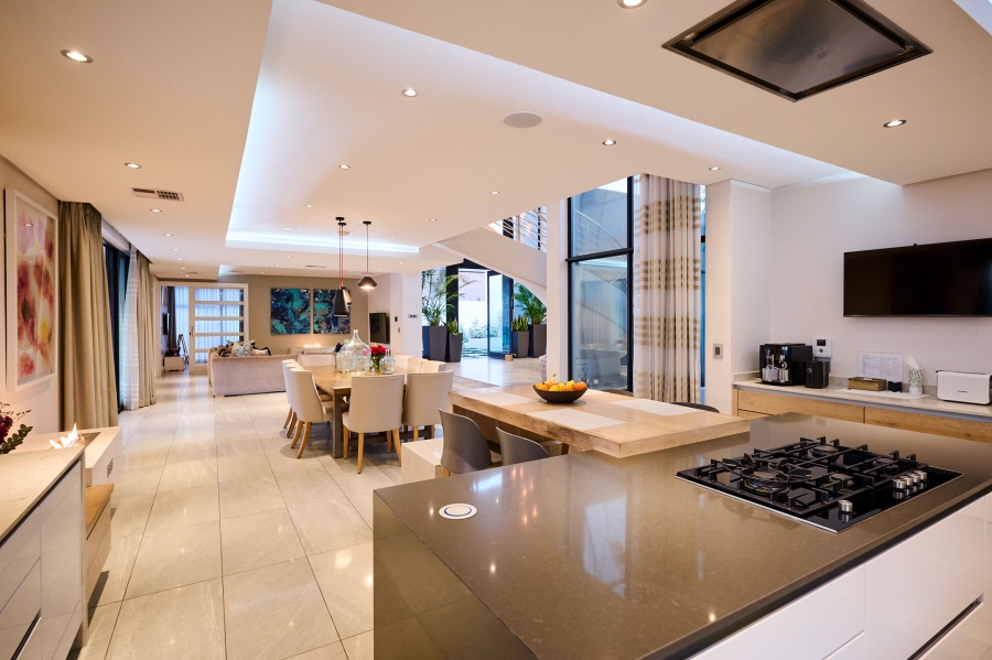 4 Bedroom Property for Sale in Waterfall Country Estate Gauteng