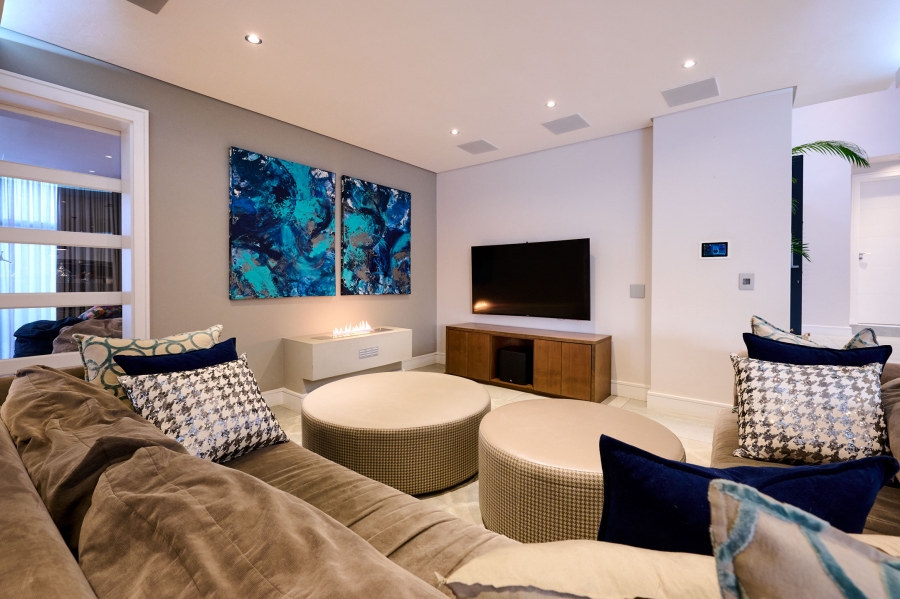 4 Bedroom Property for Sale in Waterfall Country Estate Gauteng
