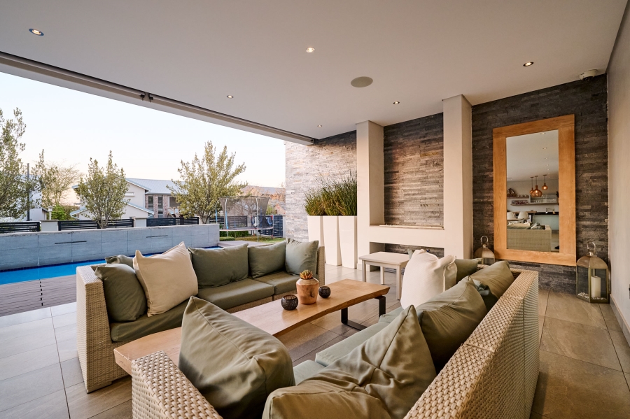 4 Bedroom Property for Sale in Waterfall Country Estate Gauteng