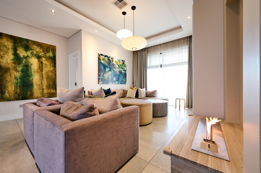4 Bedroom Property for Sale in Waterfall Country Estate Gauteng