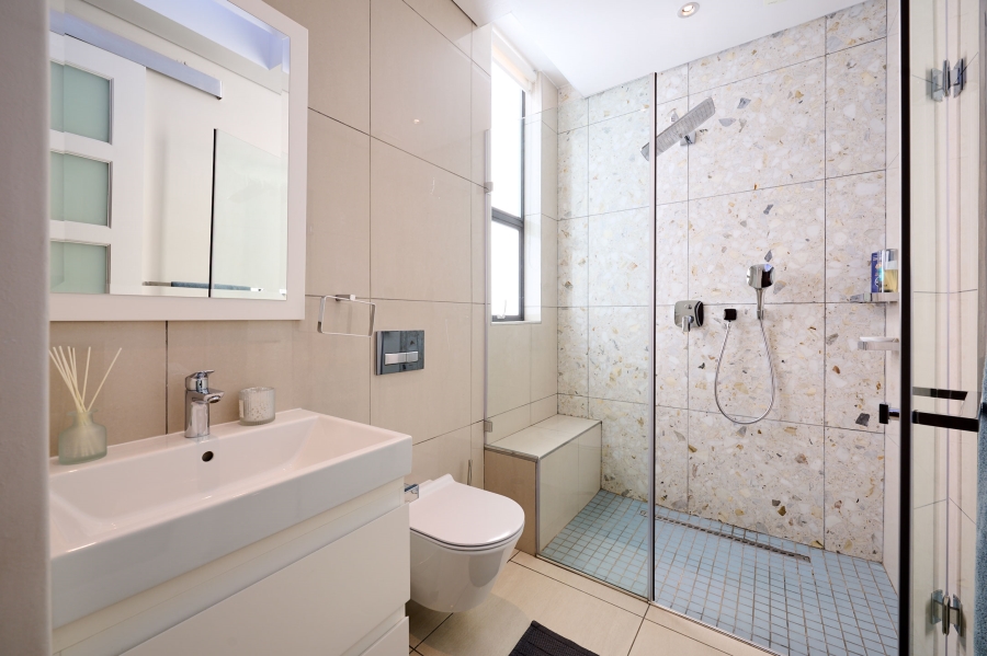 4 Bedroom Property for Sale in Waterfall Country Estate Gauteng