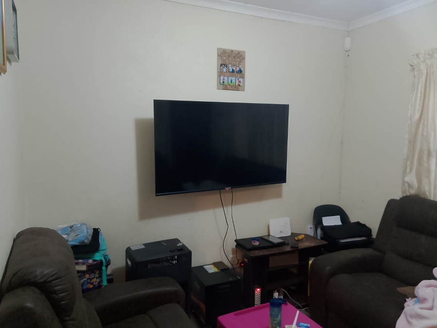 2 Bedroom Property for Sale in Booysens Gauteng