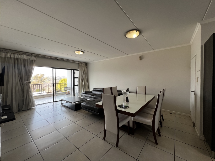 To Let 2 Bedroom Property for Rent in Petervale Gauteng
