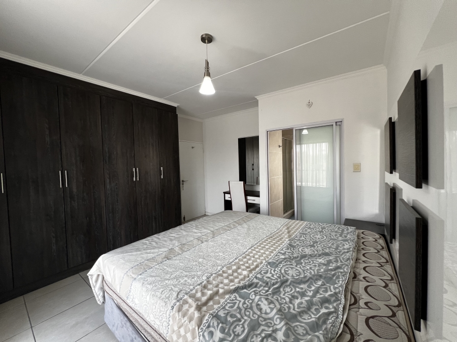 To Let 2 Bedroom Property for Rent in Petervale Gauteng