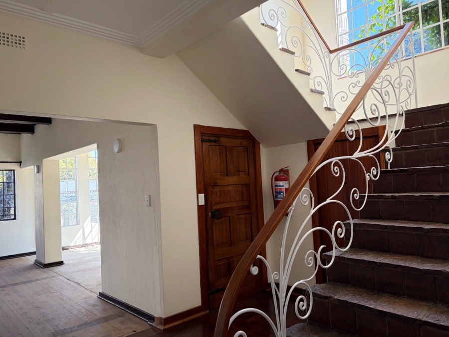 To Let 4 Bedroom Property for Rent in Parktown Gauteng