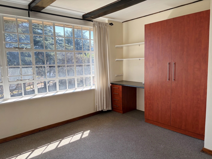 To Let 4 Bedroom Property for Rent in Parktown Gauteng