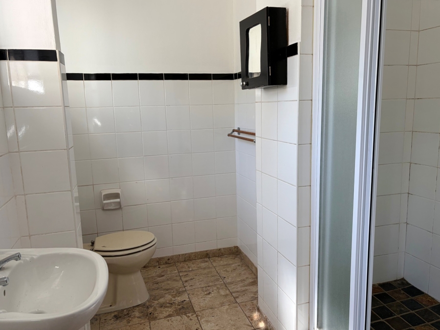 To Let 4 Bedroom Property for Rent in Parktown Gauteng