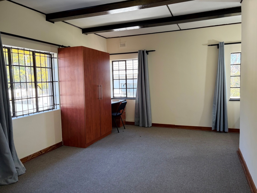 To Let 4 Bedroom Property for Rent in Parktown Gauteng