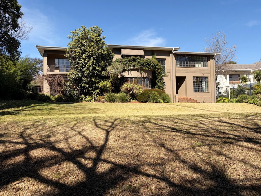 To Let 4 Bedroom Property for Rent in Parktown Gauteng
