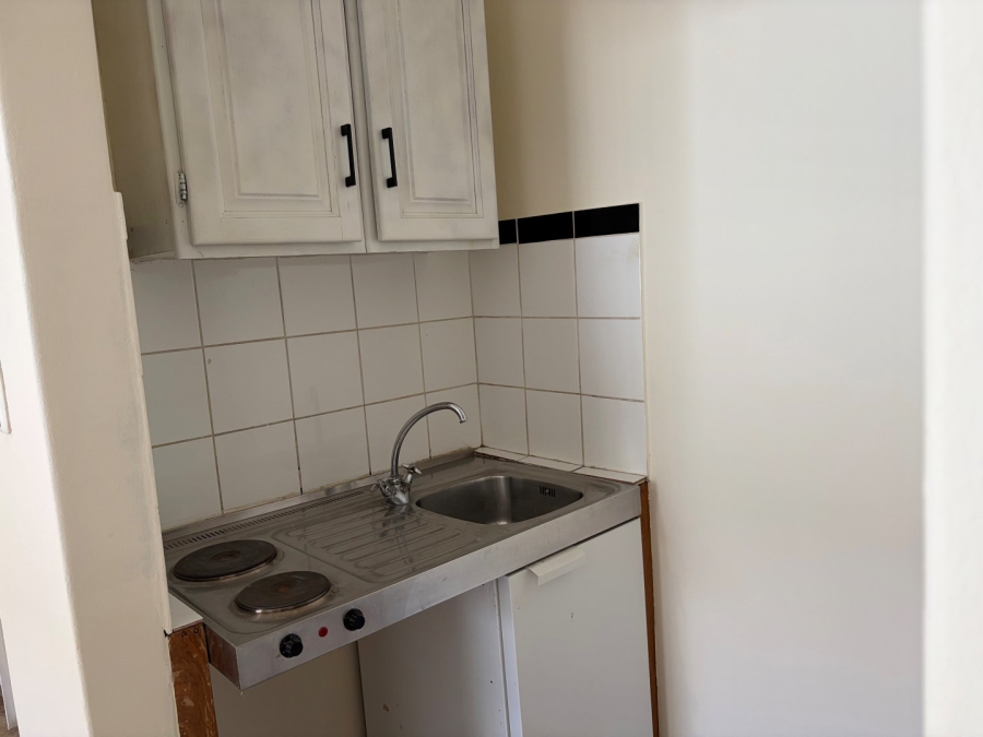 To Let 4 Bedroom Property for Rent in Parktown Gauteng