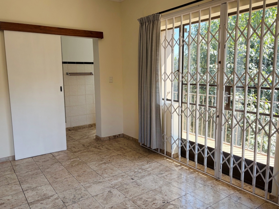 To Let 4 Bedroom Property for Rent in Parktown Gauteng