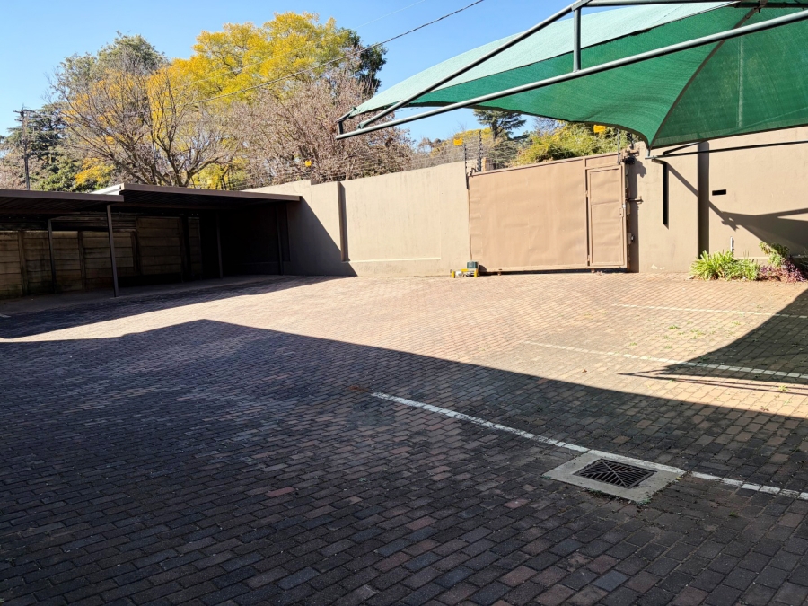 To Let 4 Bedroom Property for Rent in Parktown Gauteng