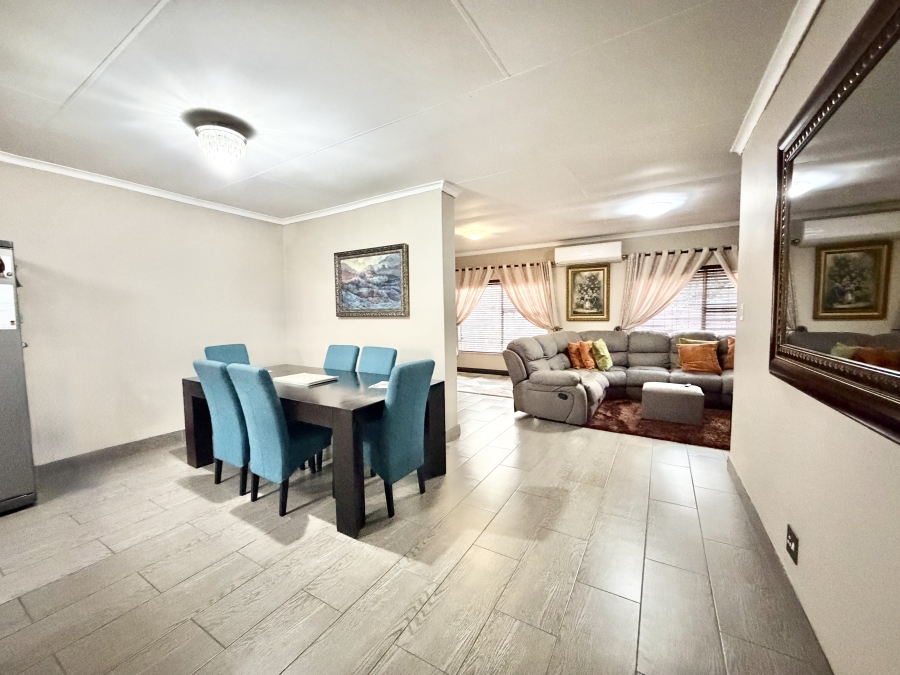 3 Bedroom Property for Sale in Halfway Gardens Gauteng