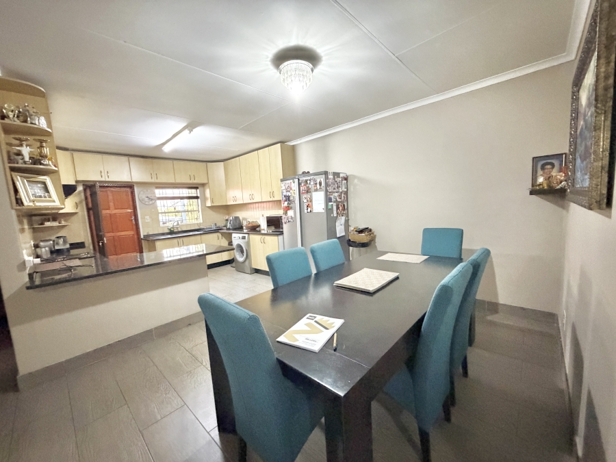 3 Bedroom Property for Sale in Halfway Gardens Gauteng