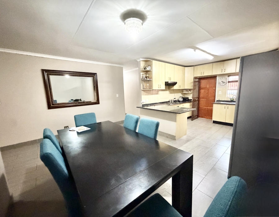 3 Bedroom Property for Sale in Halfway Gardens Gauteng