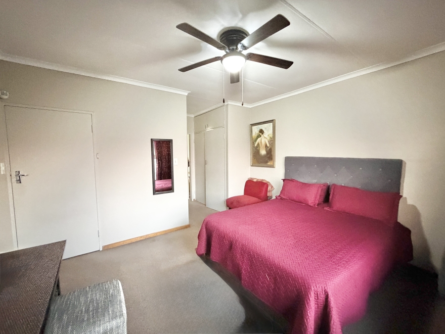 3 Bedroom Property for Sale in Halfway Gardens Gauteng