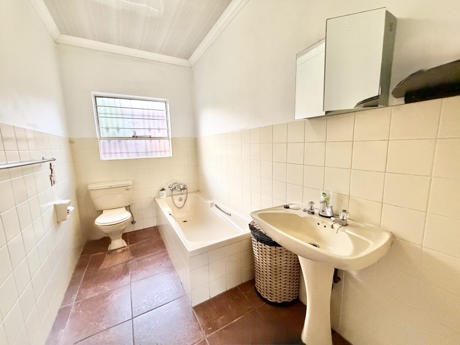 3 Bedroom Property for Sale in Halfway Gardens Gauteng