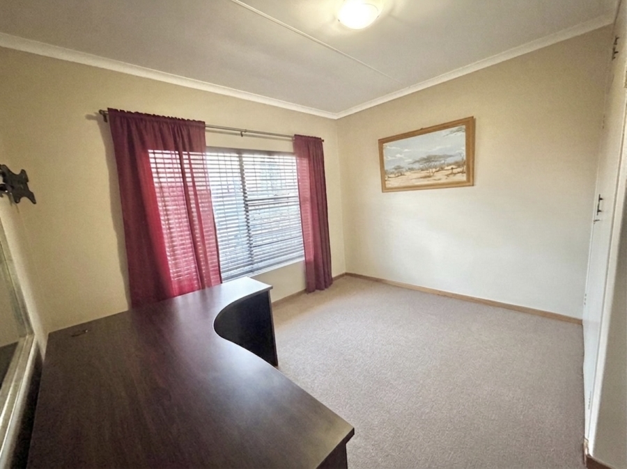 3 Bedroom Property for Sale in Halfway Gardens Gauteng