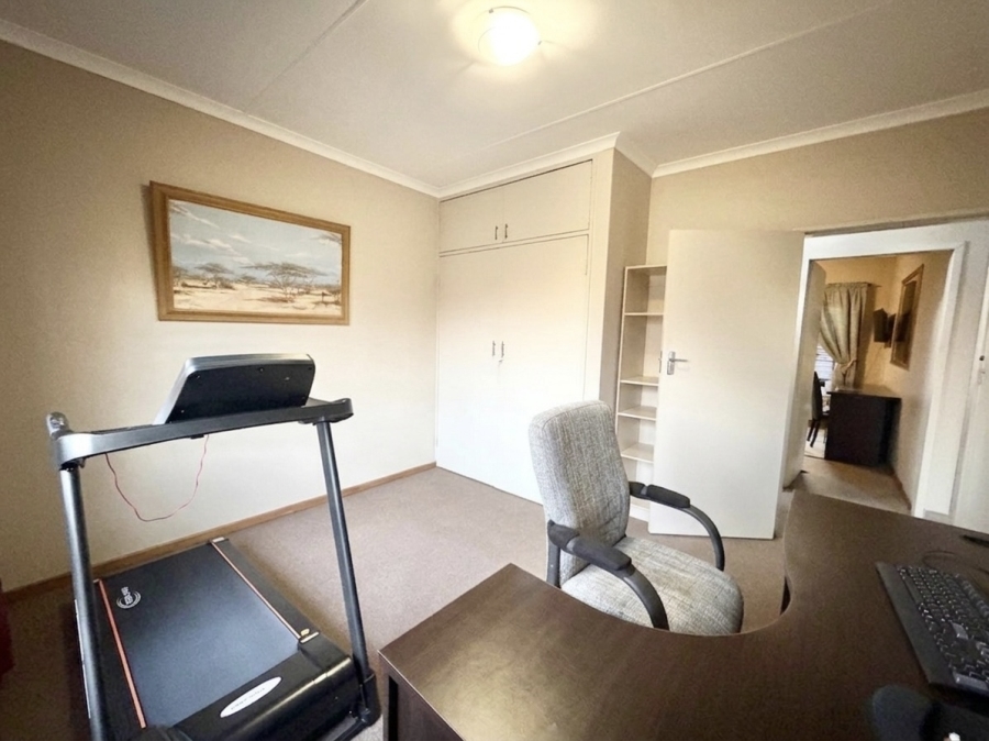 3 Bedroom Property for Sale in Halfway Gardens Gauteng