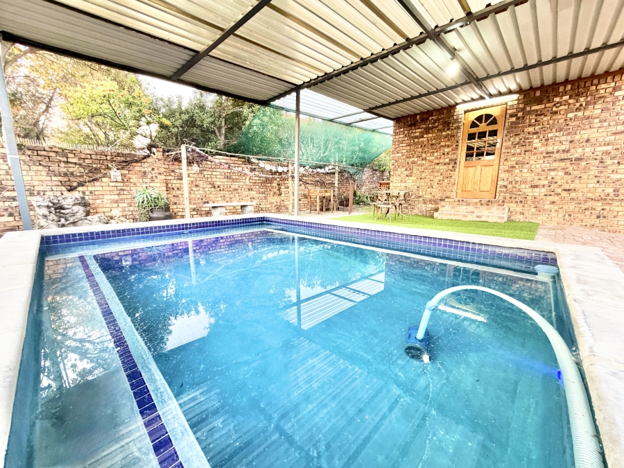 3 Bedroom Property for Sale in Halfway Gardens Gauteng