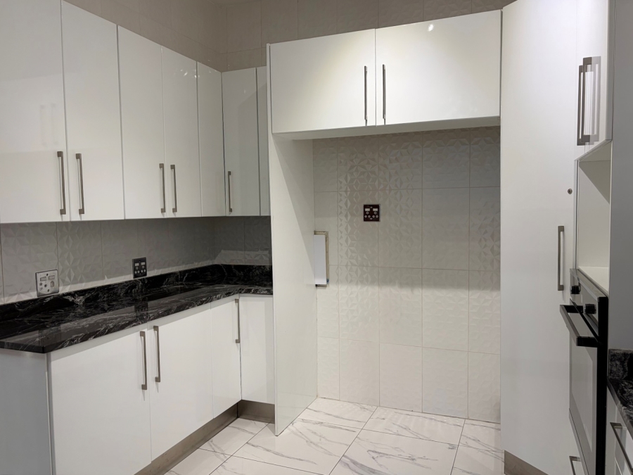To Let 3 Bedroom Property for Rent in Killarney Gauteng