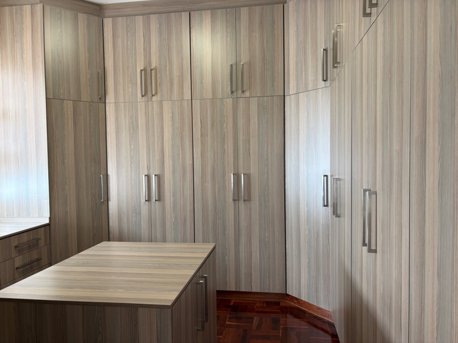 To Let 3 Bedroom Property for Rent in Killarney Gauteng