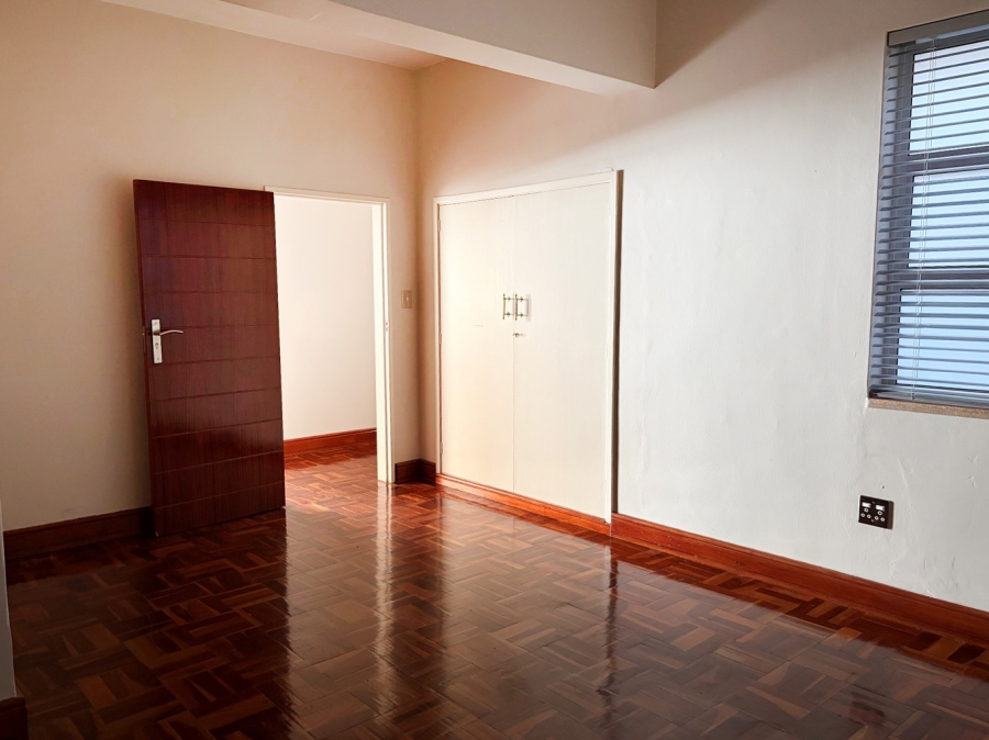 To Let 3 Bedroom Property for Rent in Killarney Gauteng
