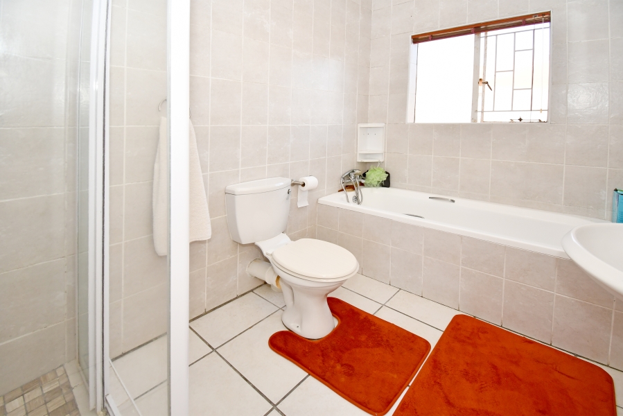 3 Bedroom Property for Sale in Kyalami Hills Gauteng