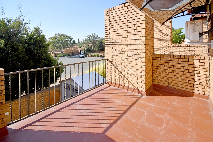 3 Bedroom Property for Sale in Kyalami Hills Gauteng