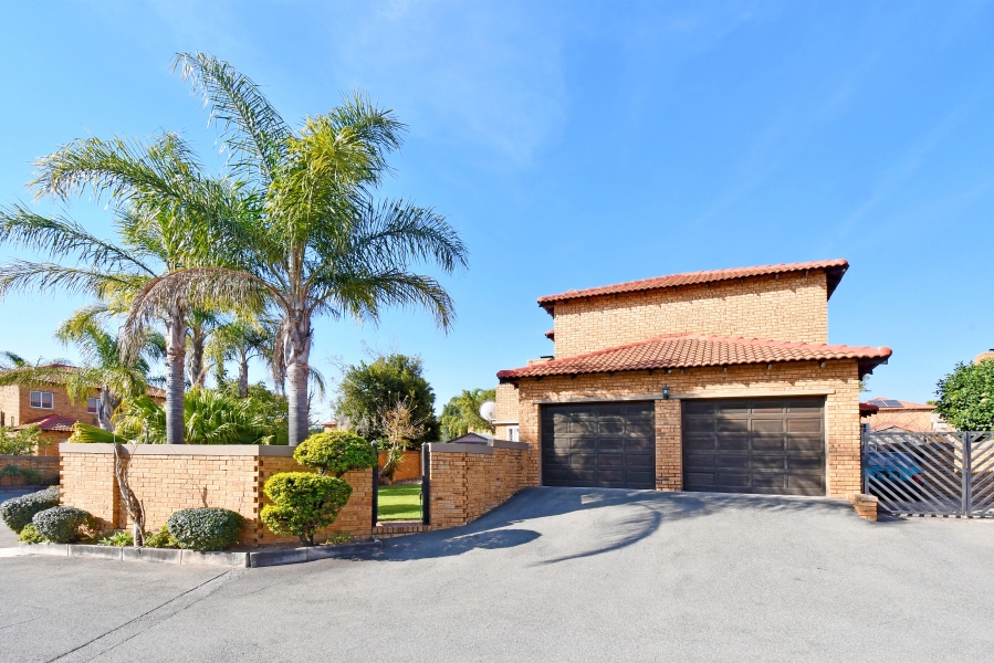 3 Bedroom Property for Sale in Kyalami Hills Gauteng
