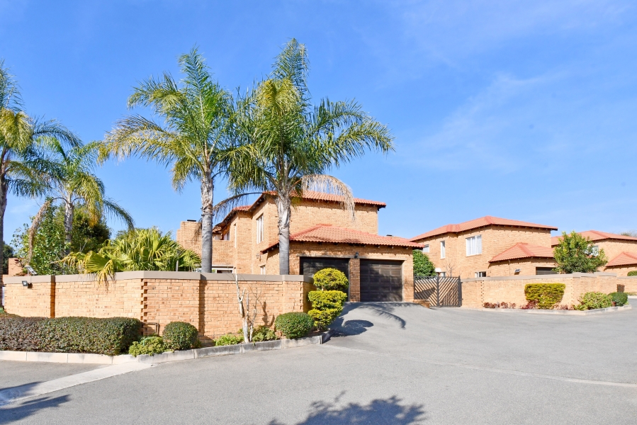 3 Bedroom Property for Sale in Kyalami Hills Gauteng
