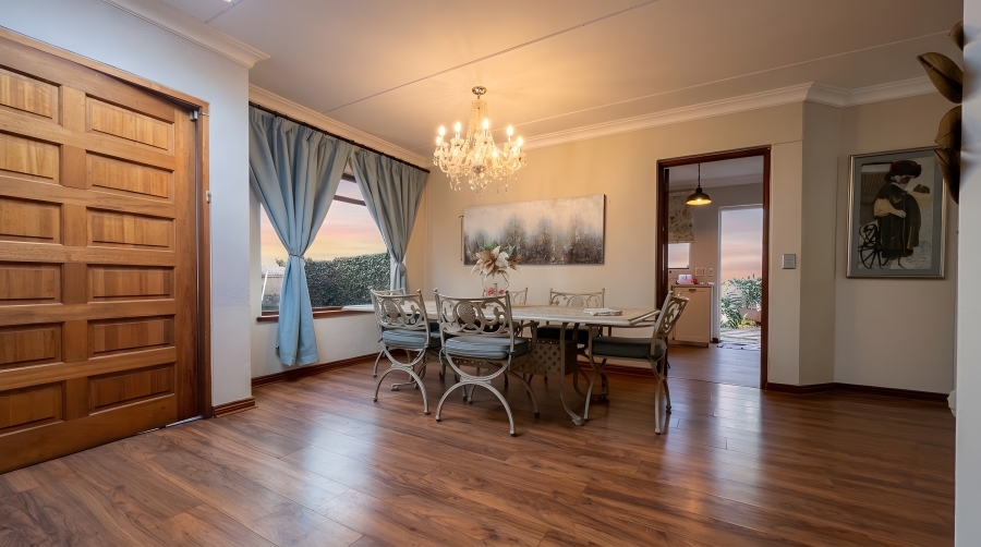 3 Bedroom Property for Sale in Beverley Gauteng