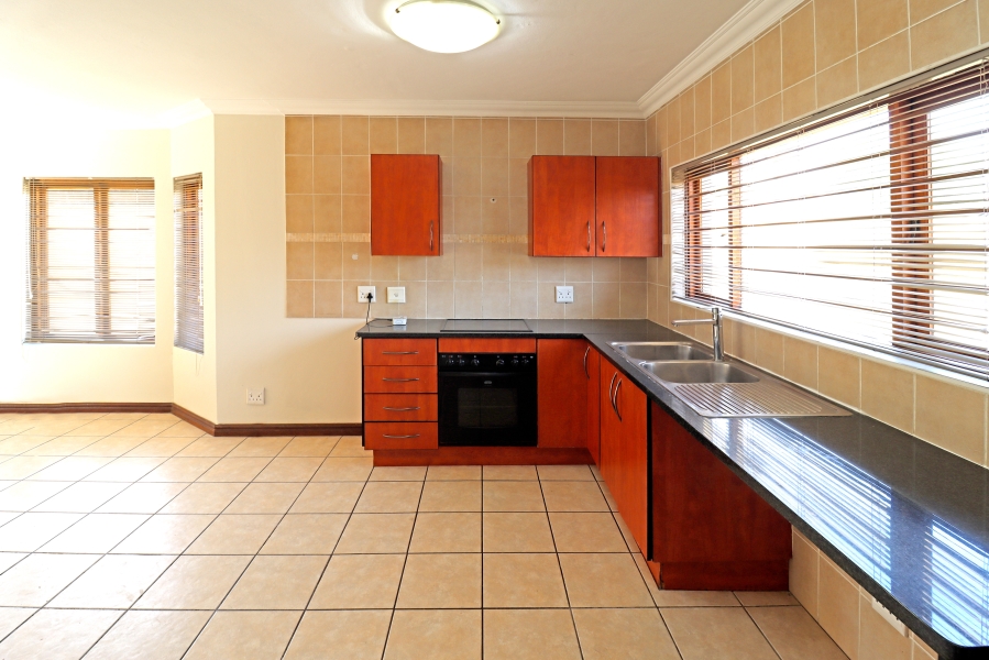 2 Bedroom Property for Sale in Kyalami Hills Gauteng