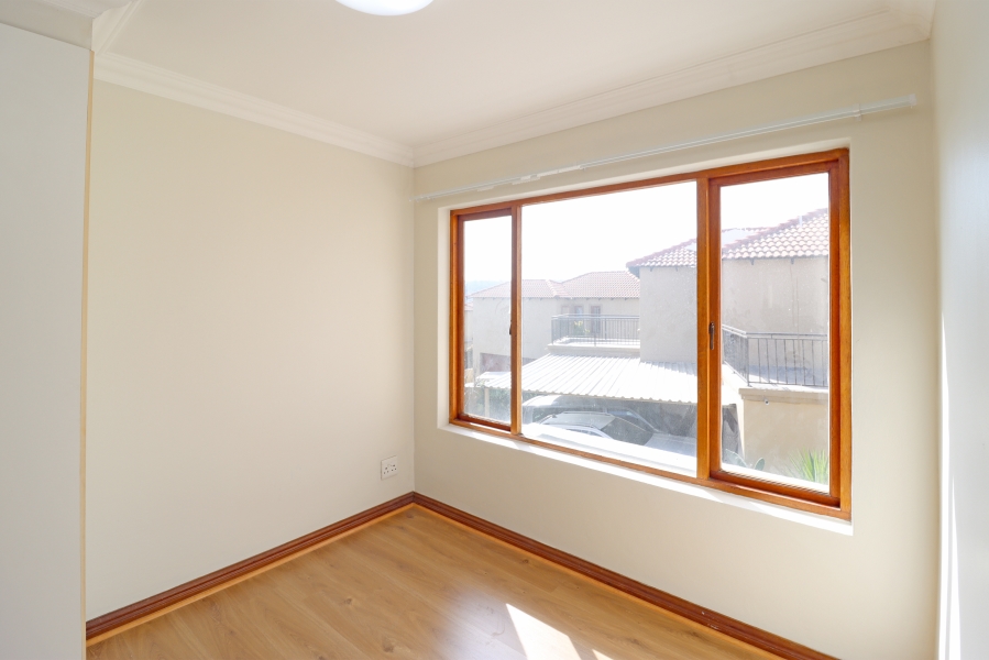 2 Bedroom Property for Sale in Kyalami Hills Gauteng