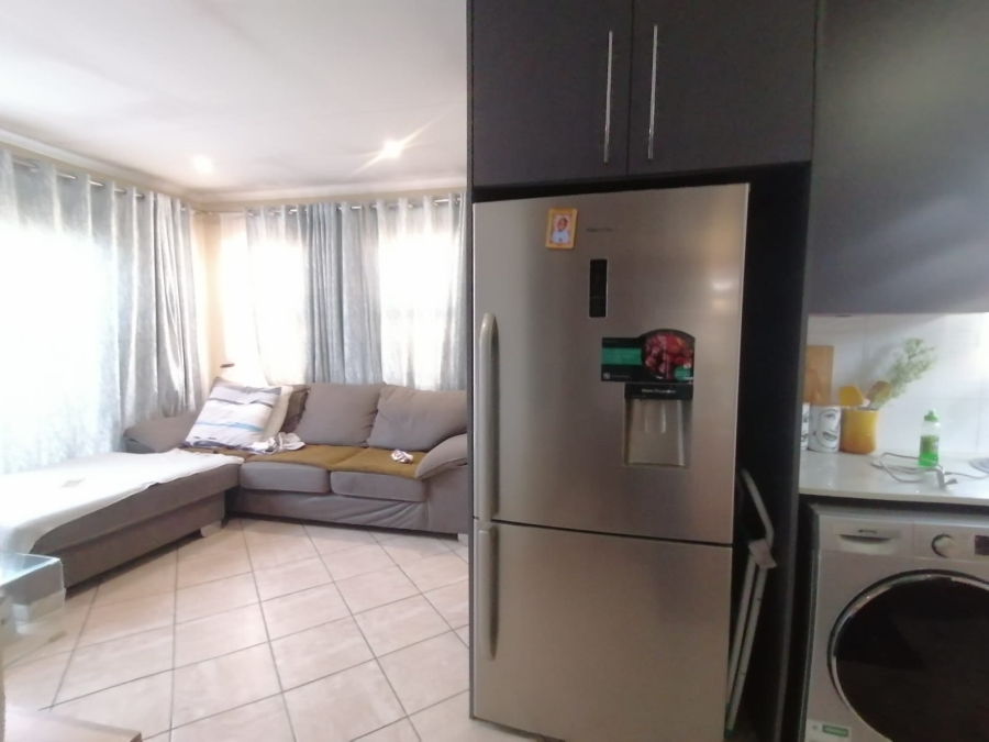To Let 3 Bedroom Property for Rent in Andeon Gauteng