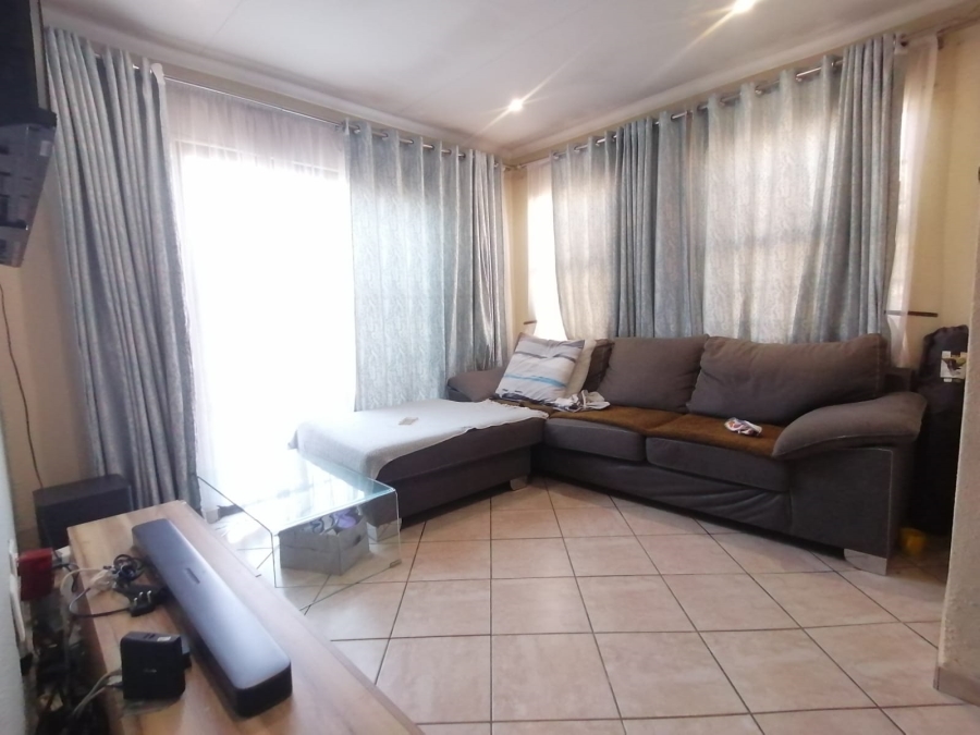 To Let 3 Bedroom Property for Rent in Andeon Gauteng