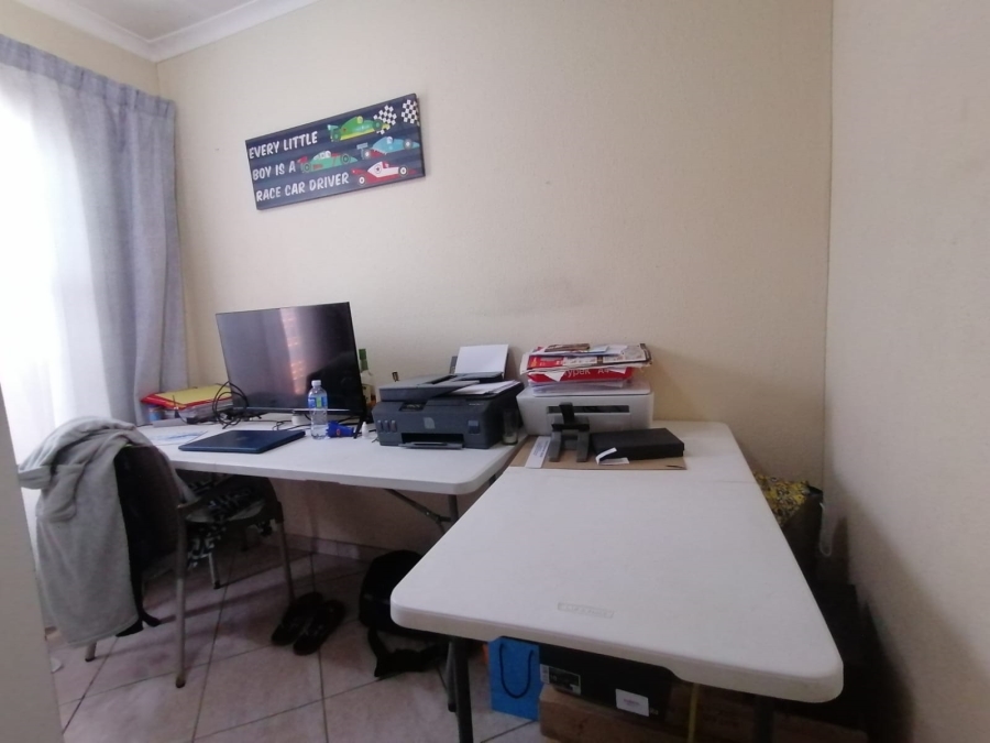 To Let 3 Bedroom Property for Rent in Andeon Gauteng