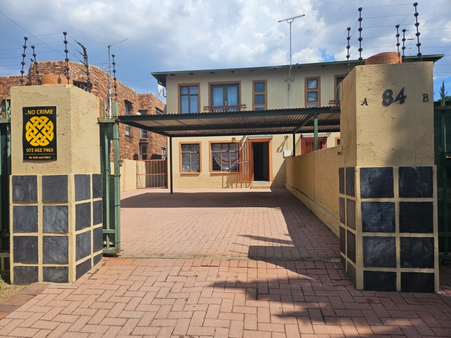 6 Bedroom Property for Sale in Kensington Gauteng