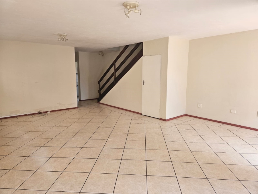 6 Bedroom Property for Sale in Kensington Gauteng
