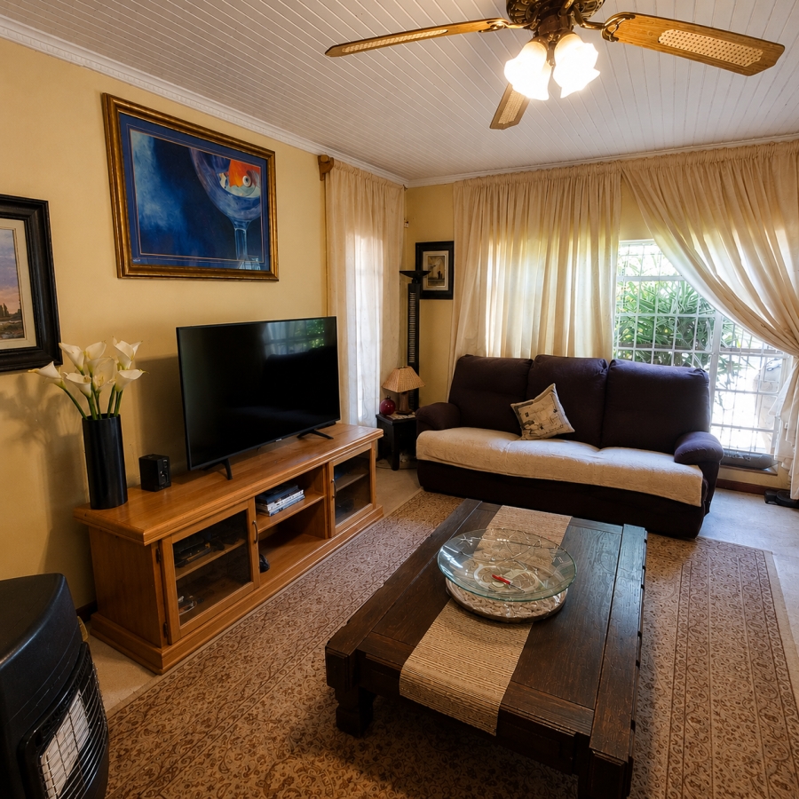 4 Bedroom Property for Sale in Buyscelia Gauteng